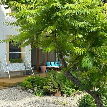 דירה Aranyparti Apartman *